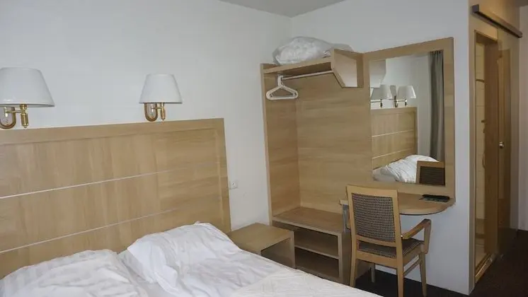 Tek Büyük Yataklı Oda, 1 Büyük (Queen) Boy Yatak, Özel Banyo