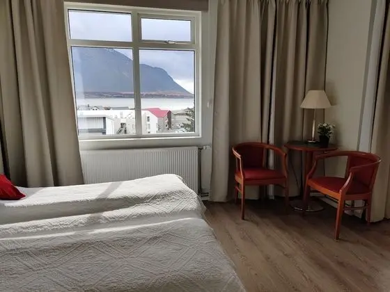 Üç Kişilik Oda, Özel Banyo