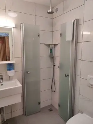 Üç Kişilik Oda, Özel Banyo