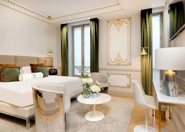 Deluxe Oda (Haussmann )