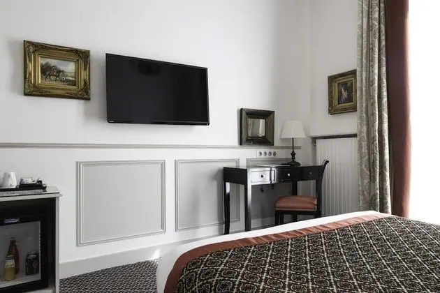 Standard Single room - Complimentary soft minibar, courtesy tray, Chromecast - Snacks, digital press
