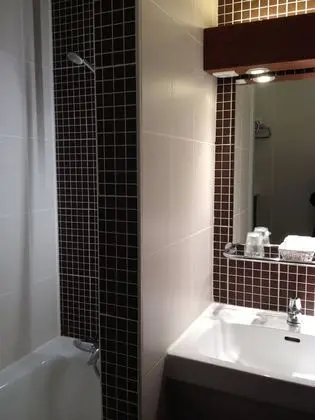 Tek Büyük Yataklı Oda, Bahçe Manzaralı