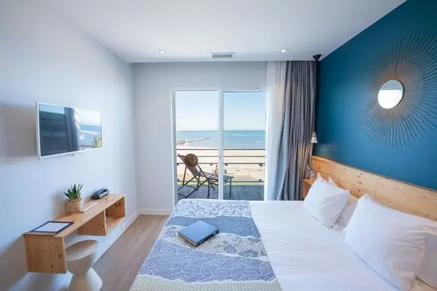 Tek Büyük Yataklı Oda, Deniz Manzaralı