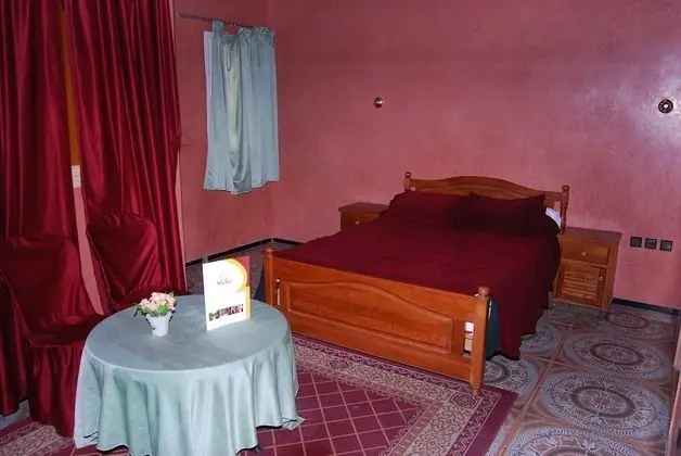 Tek Büyük Yataklı Oda