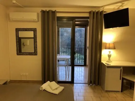 Tek Büyük veya İki Ayrı Yataklı Oda