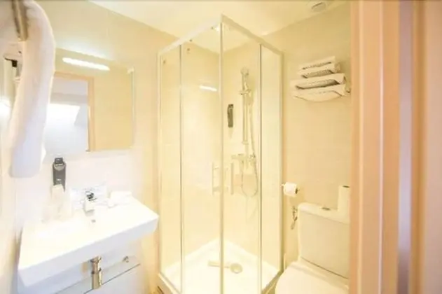 Standard Üç Kişilik Oda, 1 Yatak Odası, Özel Banyo