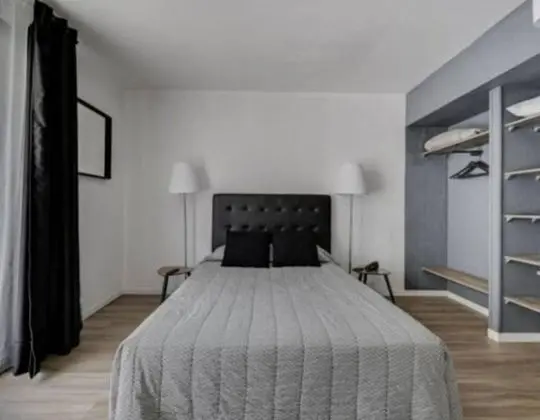 Superior Tek Büyük Yataklı Oda