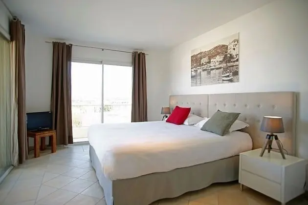 Süit, 1 Büyük (Queen) Boy Yatak ve Çekyat, Sigara İçilmez, Deniz Manzaralı (Terrace with Sofabed)