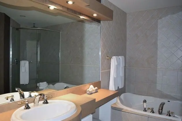 Süit, 1 En Büyük (King) Boy Yatak