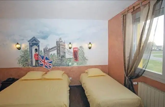 Standard Üç Kişilik Oda