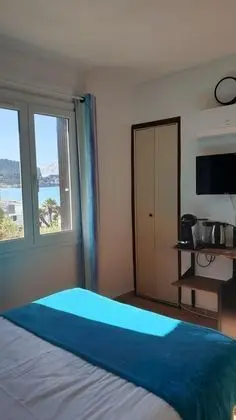 Dört Kişilik Oda, Banyolu/Duşlu, Kısmi Deniz Manzaralı