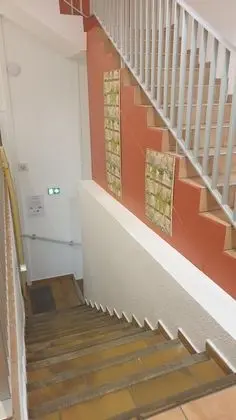 Standard Tek Büyük Yataklı Oda, Banyolu/Duşlu, Kısmi Deniz Manzaralı