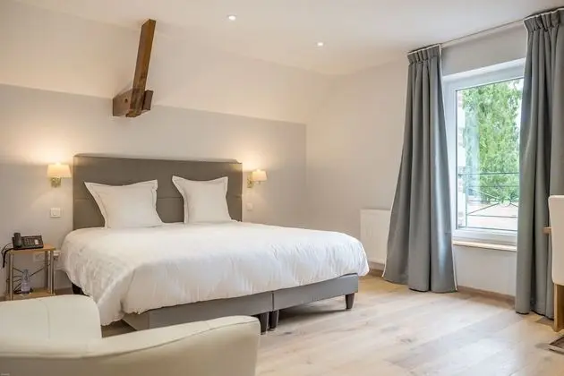 Superior Oda, Ek Bina