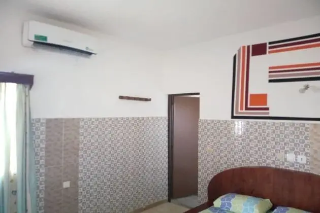 Tek Büyük Yataklı Oda, 1 Büyük (Queen) Boy Yatak, Sigara İçilmez