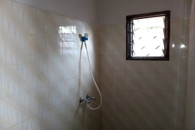 Tek Büyük Yataklı Oda, 1 Büyük (Queen) Boy Yatak, Sigara İçilmez