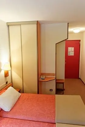 Comfort İki Ayrı Yataklı Oda