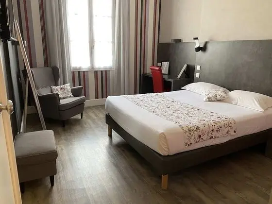 Comfort Tek Büyük Yataklı Oda