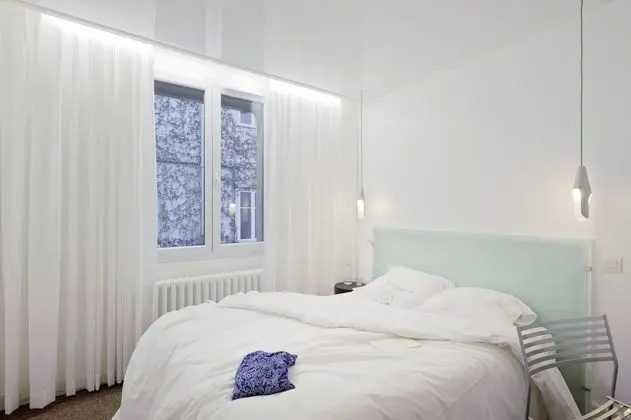 Tek Büyük Yataklı Oda (Chic)