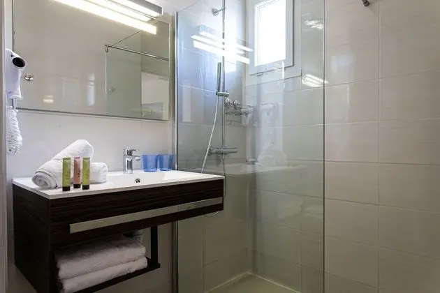 Superior Oda, Kısmi Deniz Manzaralı