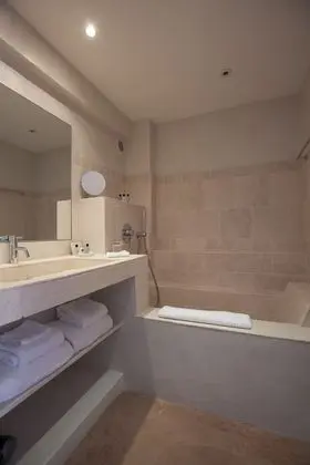 Junior Süit, Havuz Manzaralı, Havuz Kenarı