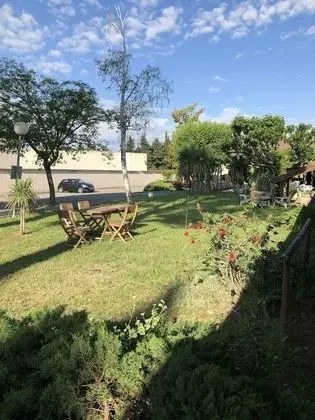 Family Tek Büyük Yataklı Oda