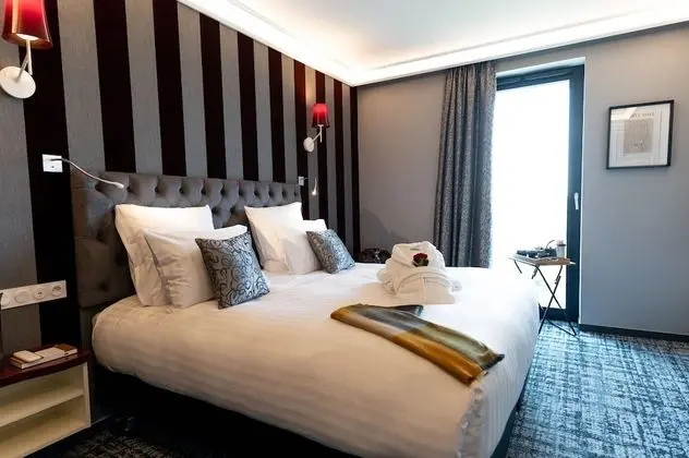 Deluxe Tek Büyük Yataklı Oda, Sigara İçilmez