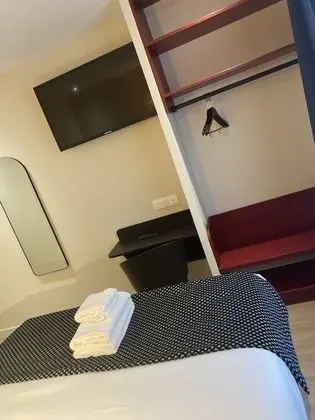 Tek Büyük Yataklı Oda