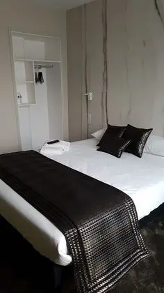 Design Tek Büyük Yataklı Oda