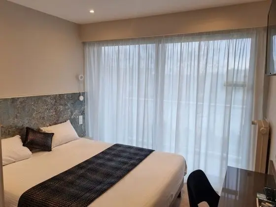 Design Tek Büyük Yataklı Oda