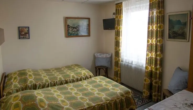 İki Ayrı Yataklı Oda