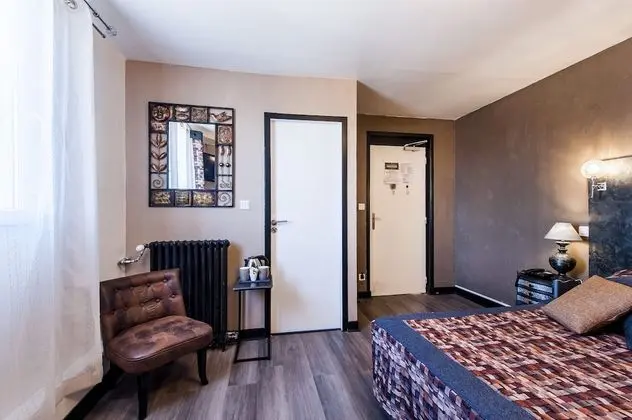 Comfort Tek Büyük Yataklı Oda