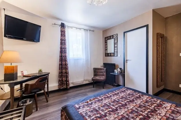 Comfort Tek Büyük Yataklı Oda