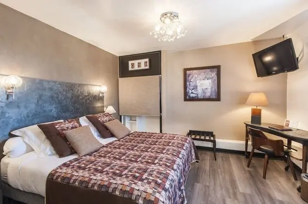 Comfort Tek Büyük Yataklı Oda