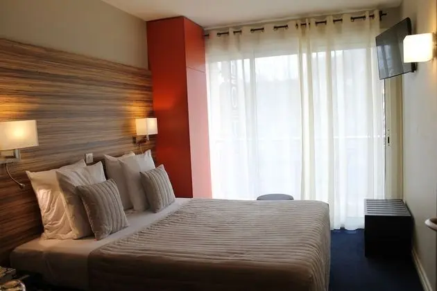 Oda, 2 Yatak Odası, Bağlantılı Odalar