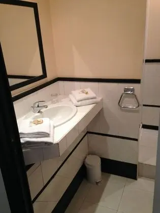 Oda, 2 Yatak Odası, Bağlantılı Odalar