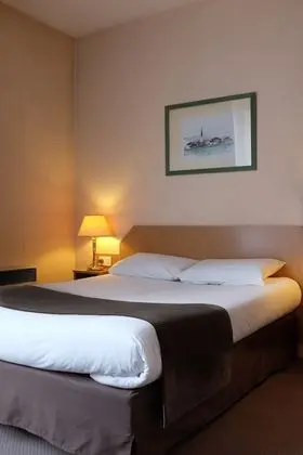 Classic Tek Büyük Yataklı Oda