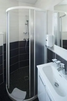 Standard Tek Büyük veya İki Ayrı Yataklı Oda