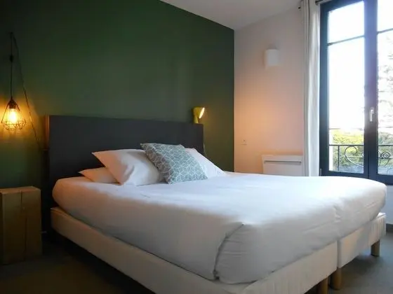Comfort Tek Büyük Yataklı Oda, Bahçe Manzaralı