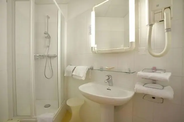 Comfort İki Ayrı Yataklı Oda