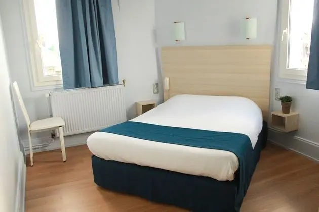 Comfort Tek Büyük Yataklı Oda