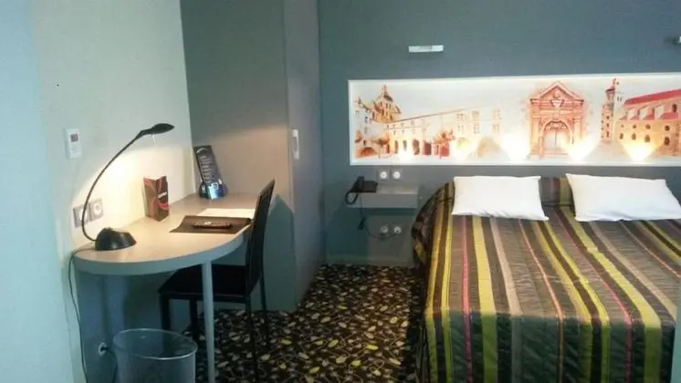 Premium Tek Büyük Yataklı Oda, Engellilere Uygun