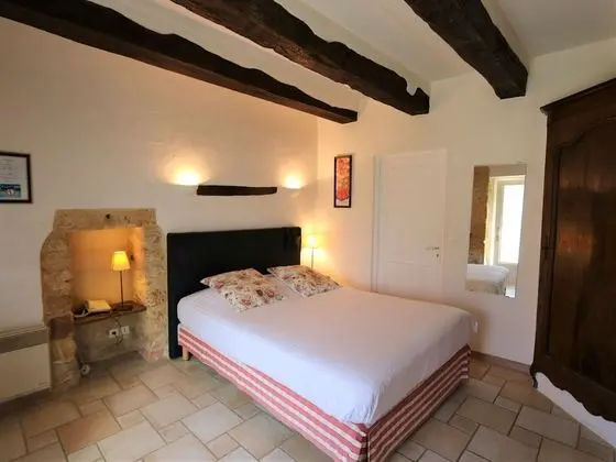 Classic Tek Büyük Yataklı Oda