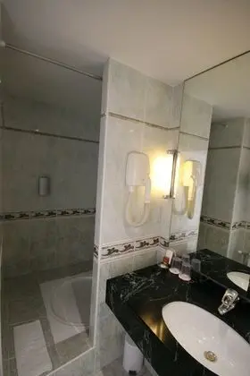 Comfort Üç Kişilik Oda