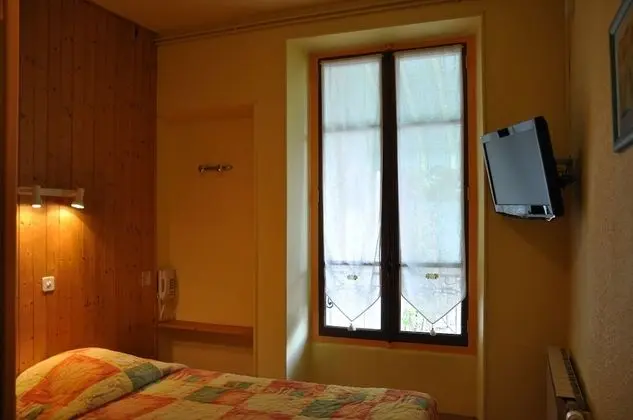 Tek Kişilik Oda, 1 Tek Kişilik Yatak, Sigara İçilmez