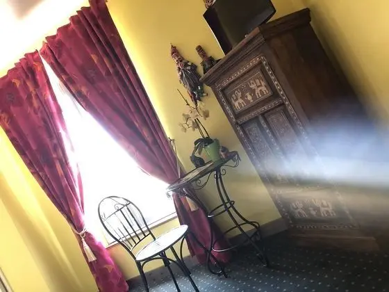 Comfort Tek Büyük Yataklı Oda