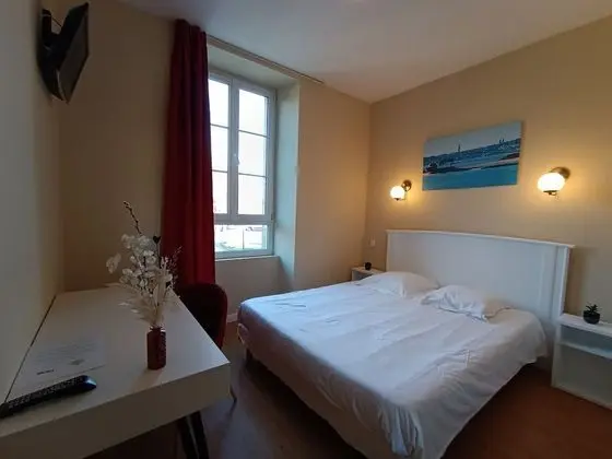 Comfort Tek Büyük Yataklı Oda