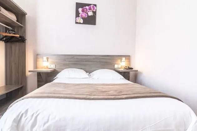 Comfort Tek Büyük Yataklı Oda