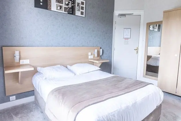 Comfort Tek Büyük Yataklı Oda