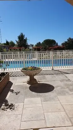 Tek Büyük Yataklı Oda, Zemin Kat