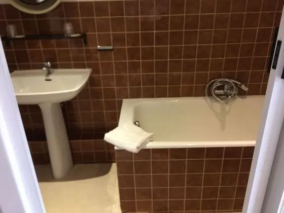 Üç Kişilik Oda, Balkon